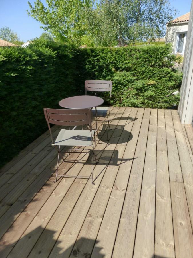 La Cabane Du Bonheur Les Herbiers Ngoại thất bức ảnh